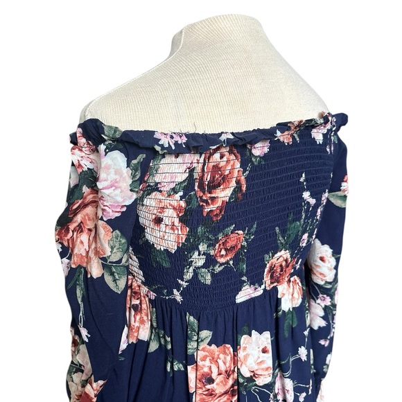 Xhilaration Dresses & Skirts - Xhilaration Navy Floral Smocked dress